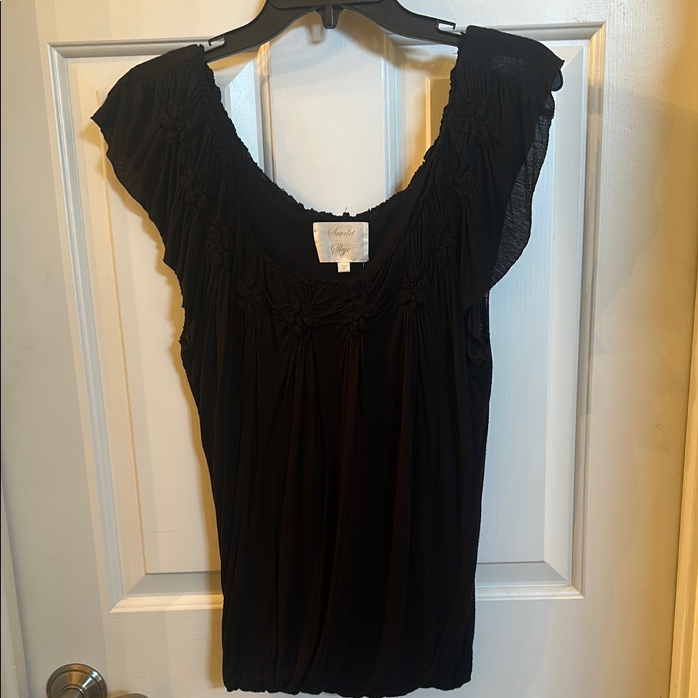 Black Ruffled Cap Sleeve Delicate & Soft Blouse Size Medium